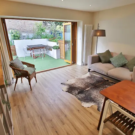 Peaceful Garden Apartment On Roman Road London Exterior photo